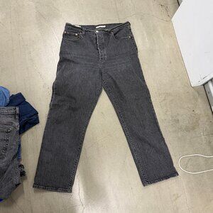 Levi's Gray Ribcage Straight Ankle Size 32x27